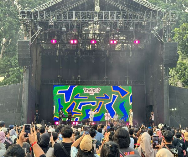 Dukung Stand Up Fest 2025, PLN siap hadir momen penting masyarakat Dukung Stand Up Fest 2025, PLN siap hadir momen penting masyarakat