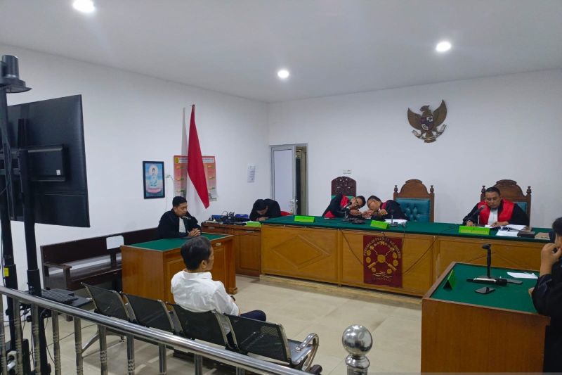 Mantan Kadisnakertrans Sumsel divonis penjara lima tahun