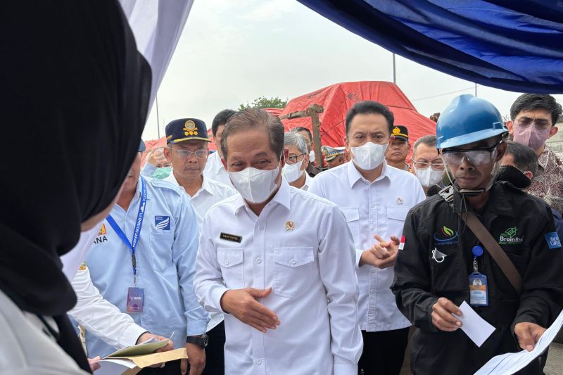 Menteri LH akan panggil direktur perusahaan terkait polusi udara DKI Menteri LH akan panggil direktur perusahaan terkait polusi udara DKI