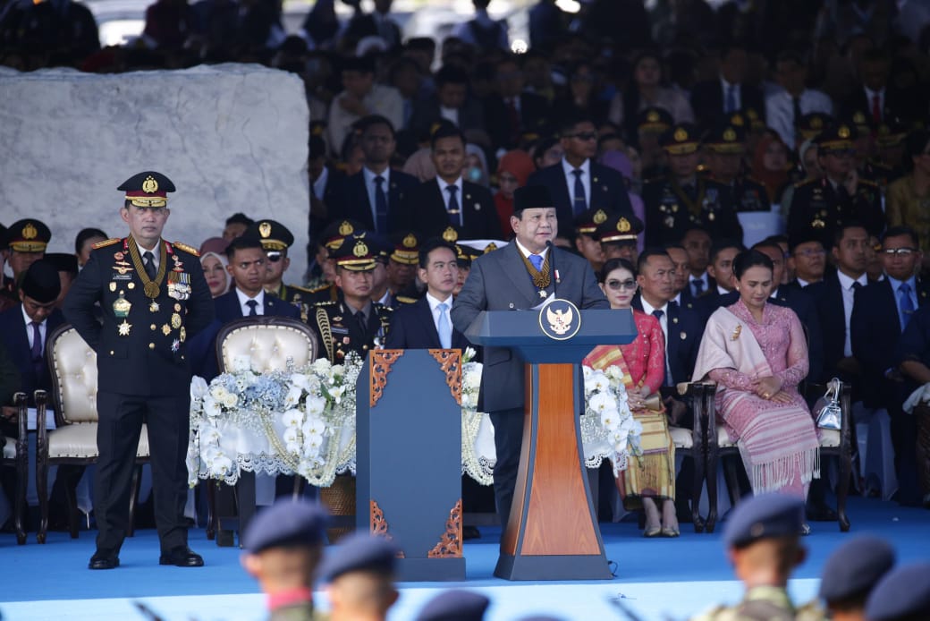 Kapolri tegaskan komitmen digitalisasi layanan publik lewat Super Apps Presisi dan Smart City Kapolri tegaskan komitmen digitalisasi layanan publik lewat Super Apps Presisi dan Smart City