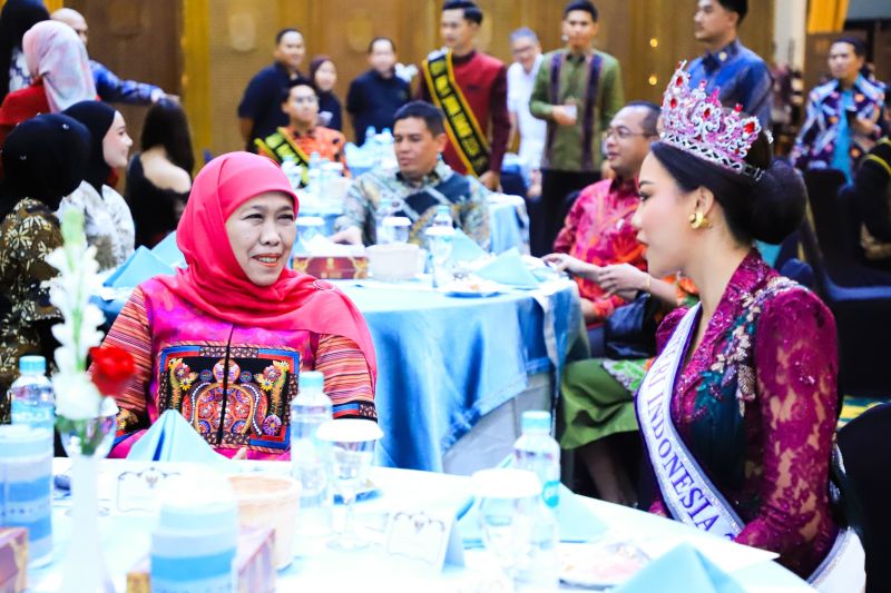 Khofifah minta Puteri Indonesia promosikan pariwisata dan budaya Jatim Khofifah minta Puteri Indonesia promosikan pariwisata dan budaya Jatim