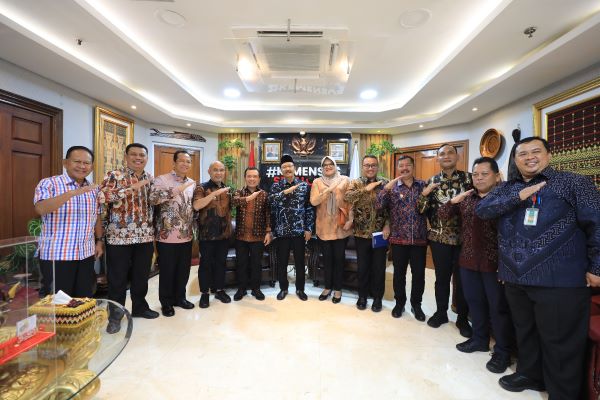 Jambi siap bangun SR, Gus Ipul: Gubernur siap, saya laporkan ke Presiden Jambi siap bangun SR, Gus Ipul: Gubernur siap, saya laporkan ke Presiden