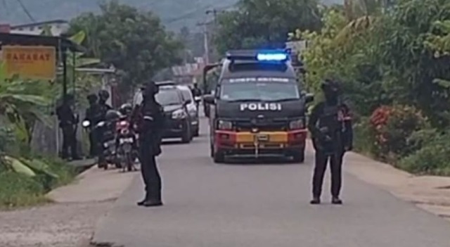 Densus 88 benarkan tangkap satu terduga teroris di Tolitoli Densus 88 benarkan tangkap satu terduga teroris di Tolitoli