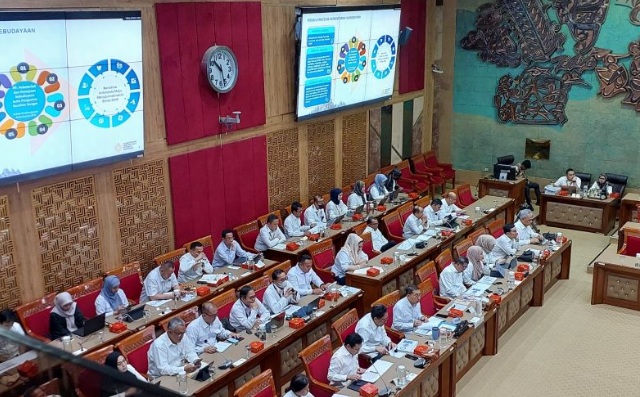 Menbud sebut penulisan sejarah untuk pemersatu bangsa Menbud sebut penulisan sejarah untuk pemersatu bangsa