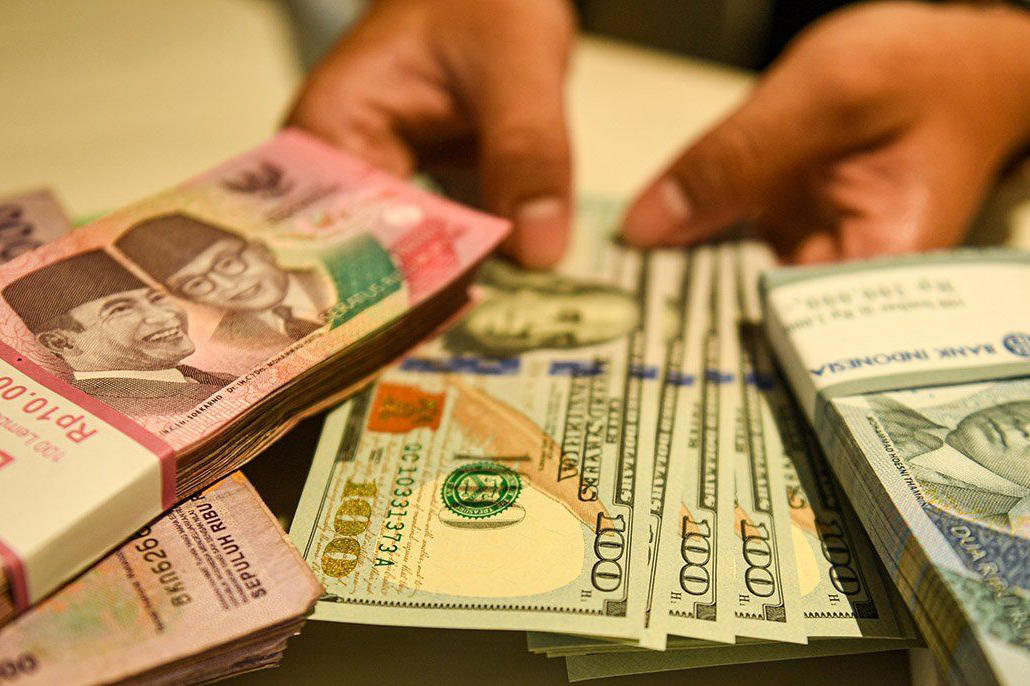 Rupiah pada Selasa pagi melemah jadi Rp16.271 per dolar AS Rupiah pada Selasa pagi melemah jadi Rp16.271 per dolar AS