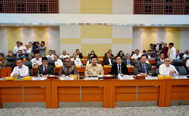 Menko Polkam sebut masyarakat puas akan kinerja Prabowo Subianto Menko Polkam sebut masyarakat puas akan kinerja Prabowo Subianto