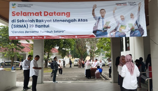 Dua Sekolah Rakyat di DIY dimulai, hari pertama siswa jalani tes kesehatan Dua Sekolah Rakyat di DIY dimulai, hari pertama siswa jalani tes kesehatan