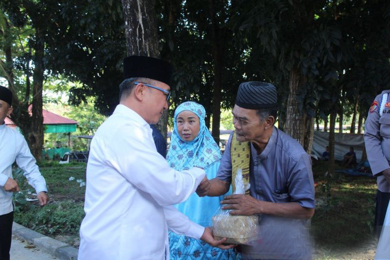 Polda Sultra salurkan 378 ekor sapi kurban untuk masyarakat
