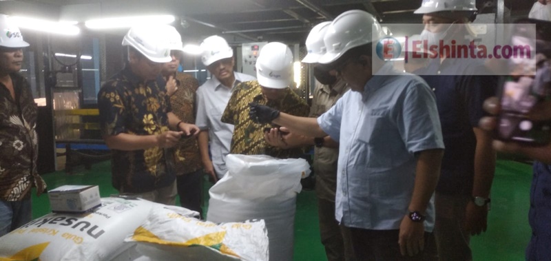 Komisaris Utama SGN: Ingatkan PG Djatiroto untuk jaga kwalitas gula