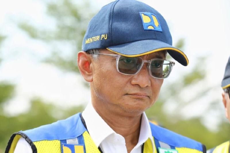 Menteri PU berkomitmen jaga konsistensi pembangunan jalan dan jembatan Menteri PU berkomitmen jaga konsistensi pembangunan jalan dan jembatan