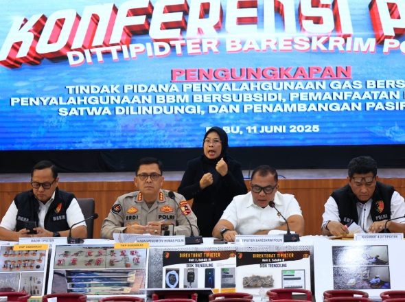 Polri selidiki dugaan pidana di perusahaan tambang nikel Raja Ampat Polri selidiki dugaan pidana di perusahaan tambang nikel Raja Ampat