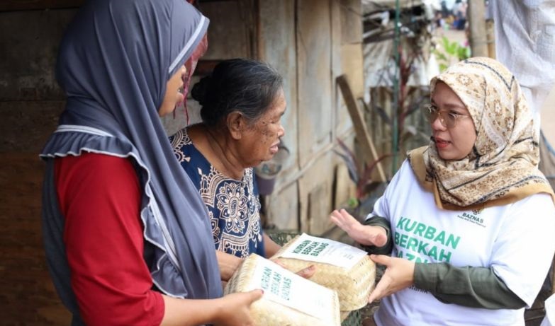 Baznas RI distribusikan daging kurban 1446 H di Bantargebang Baznas RI distribusikan daging kurban 1446 H di Bantargebang
