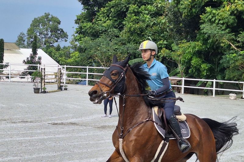 Rahasia Dinov bisa dominan di CSIs International Jumping Competition Rahasia Dinov bisa dominan di CSIs International Jumping Competition