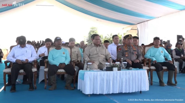 Panen Raya serentak, Polri ekspor ribuan ton jagung dan bangun 18 gudang penyimpanan Panen Raya serentak, Polri ekspor ribuan ton jagung dan bangun 18 gudang penyimpanan