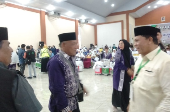 Sebanyak 3.943 jamaah haji Sumut sudah kembali ke Tanah Air Sebanyak 3.943 jamaah haji Sumut sudah kembali ke Tanah Air