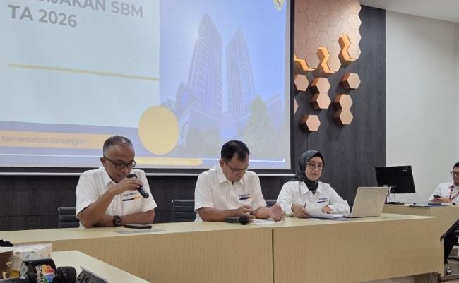 Pemerintah pangkas uang saku untuk rapat di luar kantor bagi ASN Pemerintah pangkas uang saku untuk rapat di luar kantor bagi ASN