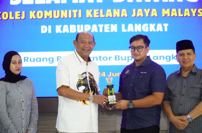Bupati Langkat terima kunjungan Kolej Komuniti Malaysia, kolaborasi pendidikan antar bangsa Bupati Langkat terima kunjungan Kolej Komuniti Malaysia, kolaborasi pendidikan antar bangsa