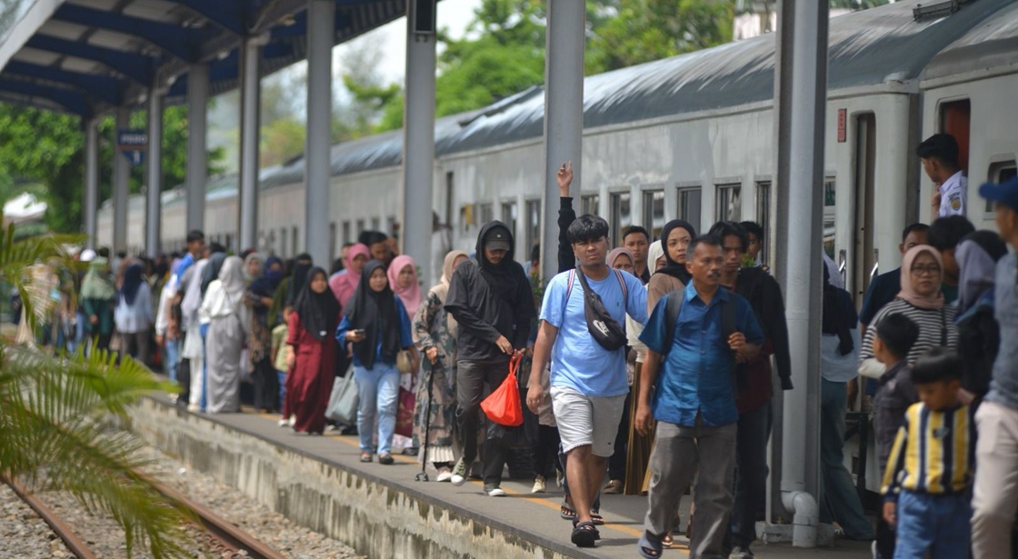 Libur panjang kenaikan Isa Al-Masih, Divre II Sumbar berangkatkan 30 ribu lebih penumpang