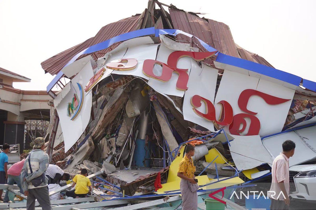 Myanmar perpanjang gencatan senjata di tengah pemulihan pascagempa Myanmar perpanjang gencatan senjata di tengah pemulihan pascagempa