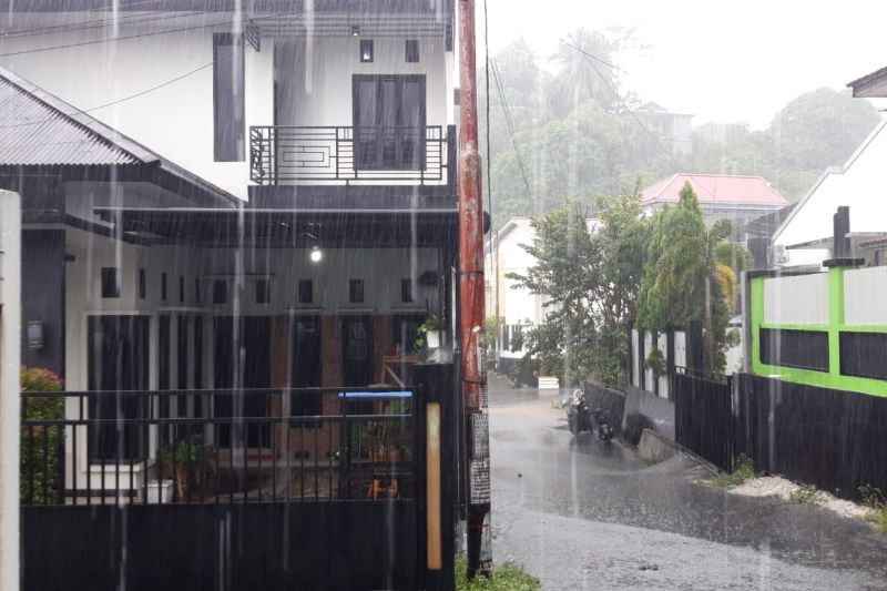 BMKG peringatkan potensi cuaca ekstrem di Malut pada 5–11 Juni 2025