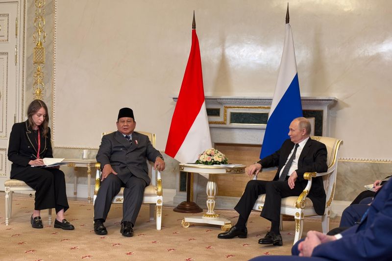 Putin nilai Indonesia adalah mitra kunci Rusia di Asia Pasifik Putin nilai Indonesia adalah mitra kunci Rusia di Asia Pasifik