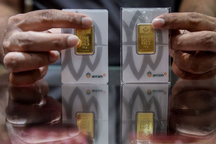 Harga emas Antam merosot ke Rp1,950 juta per gram Harga emas Antam merosot ke Rp1,950 juta per gram