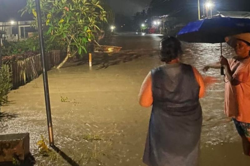 BPBD Sulteng catat 284 jiwa di Sausu terdampak banjir bandang BPBD Sulteng catat 284 jiwa di Sausu terdampak banjir bandang