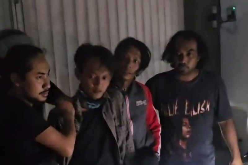 Polrestabes Semarang tangkap pengeroyok yang buang jasad korban Polrestabes Semarang tangkap pengeroyok yang buang jasad korban