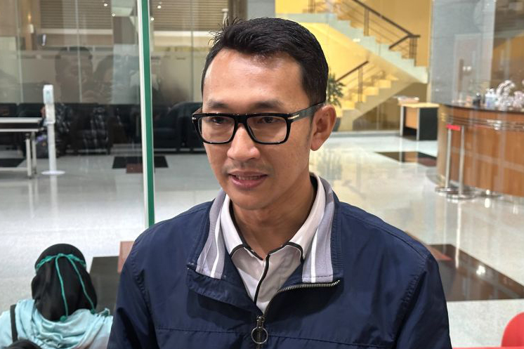 KPK dalami perencanaan dan penganggaran pengadaan pengolahan karet KPK dalami perencanaan dan penganggaran pengadaan pengolahan karet