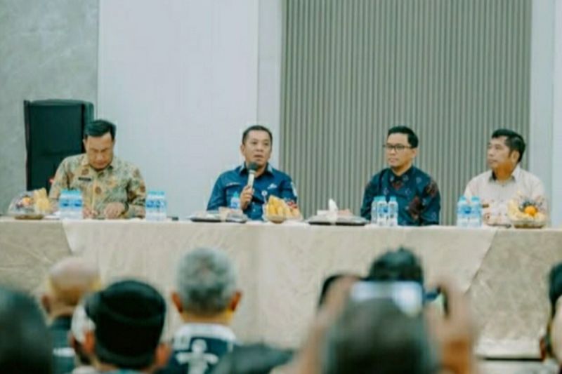 Karawang terapkan transaksi nontunai pengelolaan keuangan desa Karawang terapkan transaksi nontunai pengelolaan keuangan desa