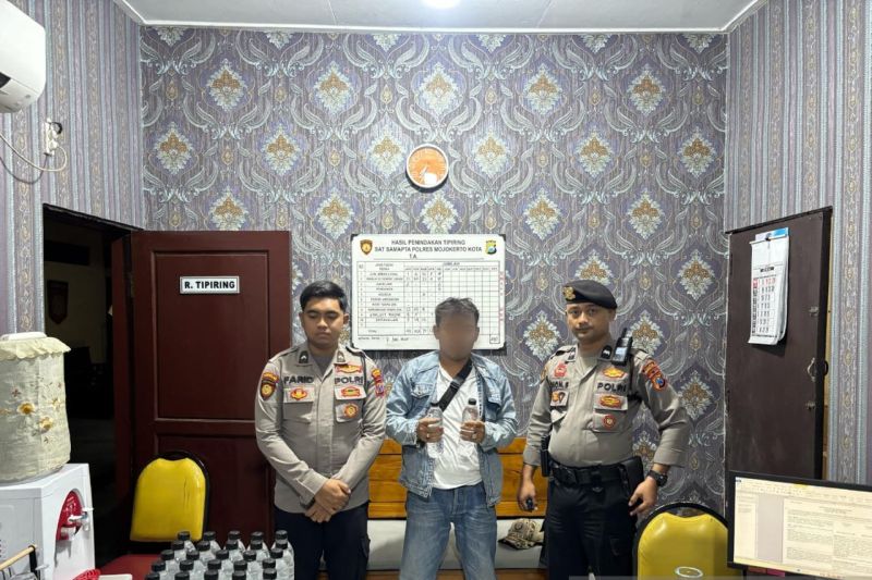 Polisi Mojokerto Kota tangkap penjual minuman keras ilegal