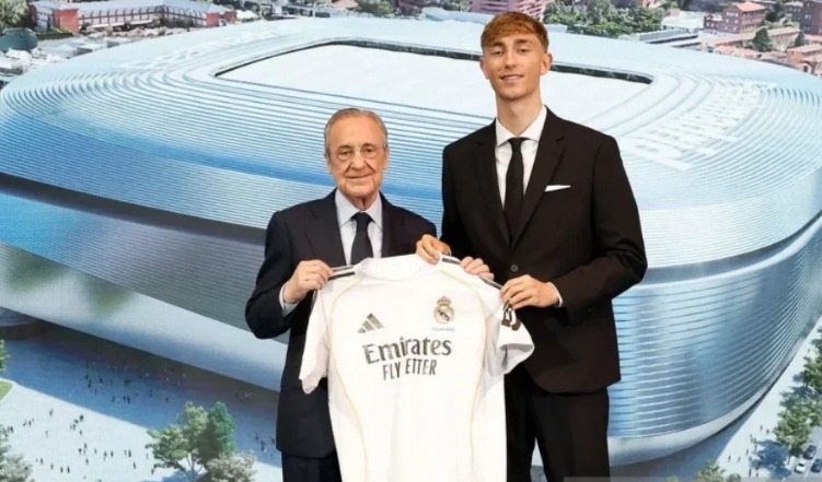 Real Madrid resmi perkenalkan Dean Huijsen