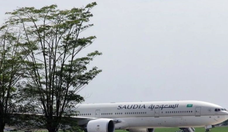Pesawat Saudia kembali lakukan pendaratan darurat di Kualanamu Pesawat Saudia kembali lakukan pendaratan darurat di Kualanamu