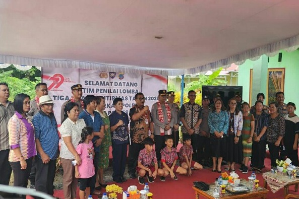 Kunjungi Posko Tiga Pilar di Bitung, tim penilai pusat apresiasi kesiapan dan validitas data Kunjungi Posko Tiga Pilar di Bitung, tim penilai pusat apresiasi kesiapan dan validitas data
