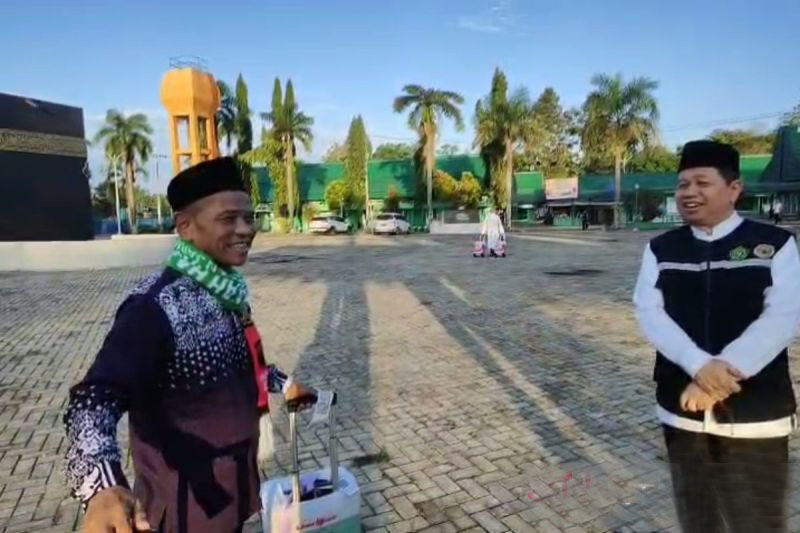 Jamaah haji Banjarmasin kisahkan makanan melimpah saat di Tanah suci