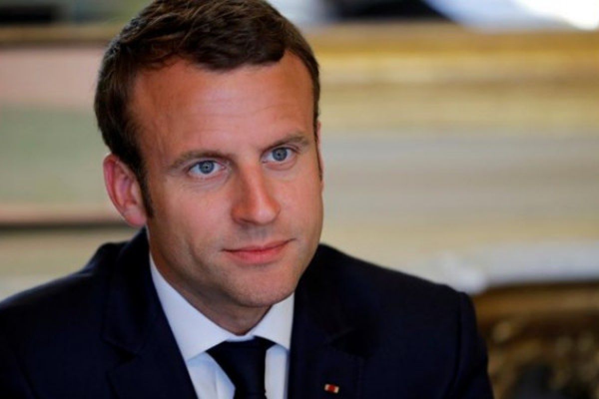 Macron: Prancis akan larang anak akses media sosial dan toko pisau Macron: Prancis akan larang anak akses media sosial dan toko pisau