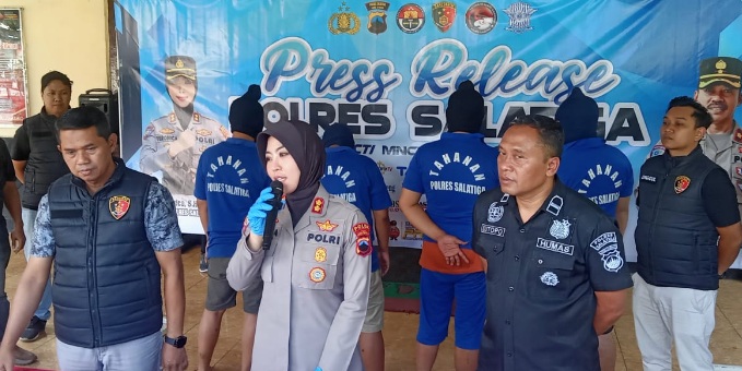 Satreskrim Polres Salatiga bekuk empat tersangka sindikat pembobol ATM lintas provinsi 