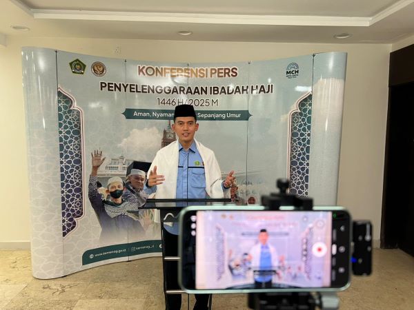 Prof Niam imbau jamaah patuhi jadwal lempar jumrah Prof Niam imbau jamaah patuhi jadwal lempar jumrah