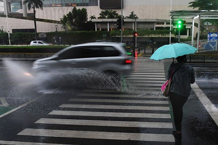BMKG prakirakan seluruh Jakarta hujan ringan pada Senin malam BMKG prakirakan seluruh Jakarta hujan ringan pada Senin malam