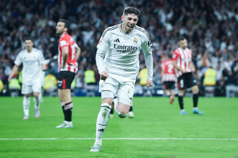 Xabi sebut gaya permainan Valverde mirip Steven Gerrard