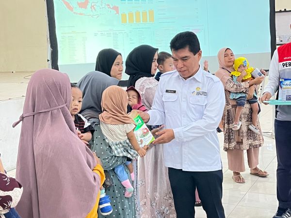 Pertamina EP Lirik Field serahkan bantuan, atasi stunting di Inhu Pertamina EP Lirik Field serahkan bantuan, atasi stunting di Inhu