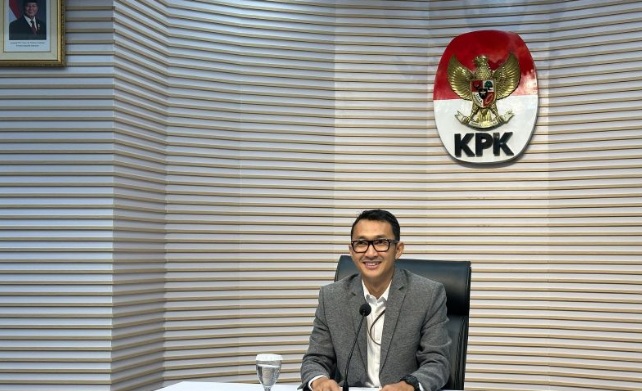 KPK sebut kasus dana operasional Papua berkaitan dengan Lukas Enembe KPK sebut kasus dana operasional Papua berkaitan dengan Lukas EnembeÂ