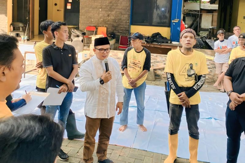 Sekretaris Golkar DKI sebut Idul Adha momen perkuat rasa kemanusiaan Sekretaris Golkar DKI sebut Idul Adha momen perkuat rasa kemanusiaan