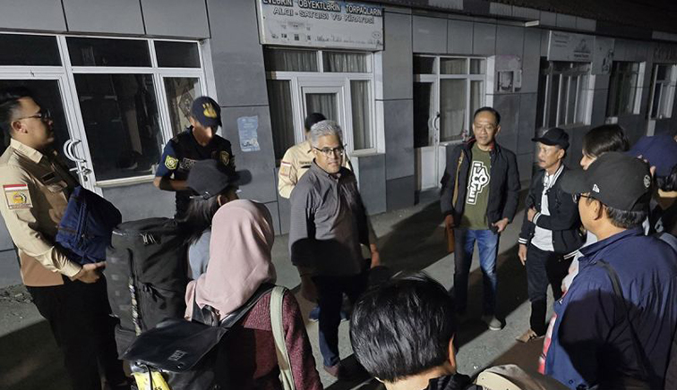 Kemlu imbau WNI di Timteng waspadai eskalasi konflik Iran-Israel