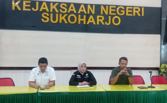 Korupsi dana desa berulang kali, Kades Godok Polokarto jadi pesakitan Kejari Sukoharjo Korupsi dana desa berulang kali, Kades Godok Polokarto jadi pesakitan Kejari Sukoharjo