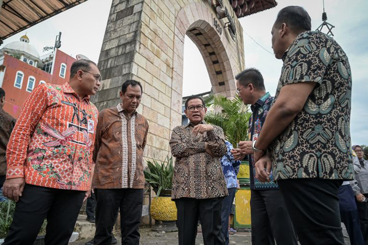 Pramono rencanakan buka trayek Transjakarta ke Pasar Baru Pramono rencanakan buka trayek Transjakarta ke Pasar Baru