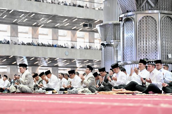 Presiden Prabowo salat Idul Adha 1446 H di Masjid Istiqlal Jakarta