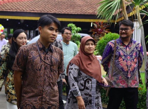 Dorong petani melek digital, KPw BI Tegal gelar pelatihan untuk petani bawang merah di Brebes Dorong petani melek digital, KPw BI Tegal gelar pelatihan untuk petani bawang merah di Brebes