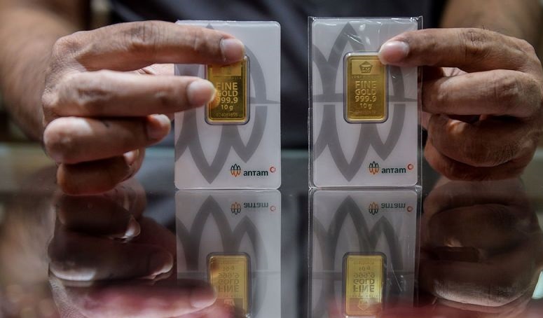 Harga emas di Pegadaian hari ini kompak turun hingga Rp13.000/gram