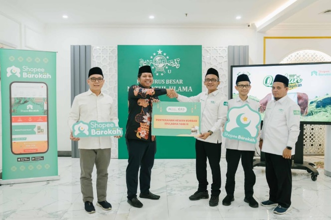 LAZISNU PBNU terima sapi kurban 1,3 ton dari Shopee Barokah LAZISNU PBNU terima sapi kurban 1,3 ton dari Shopee Barokah